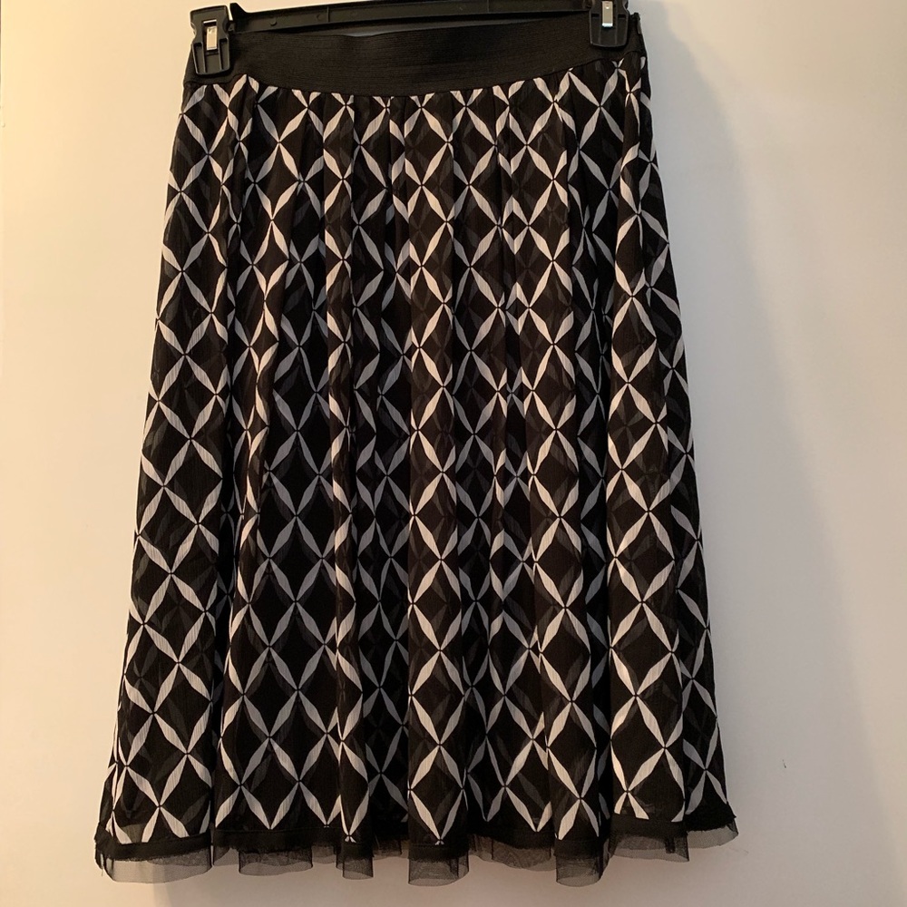 White House Black Market Skirt